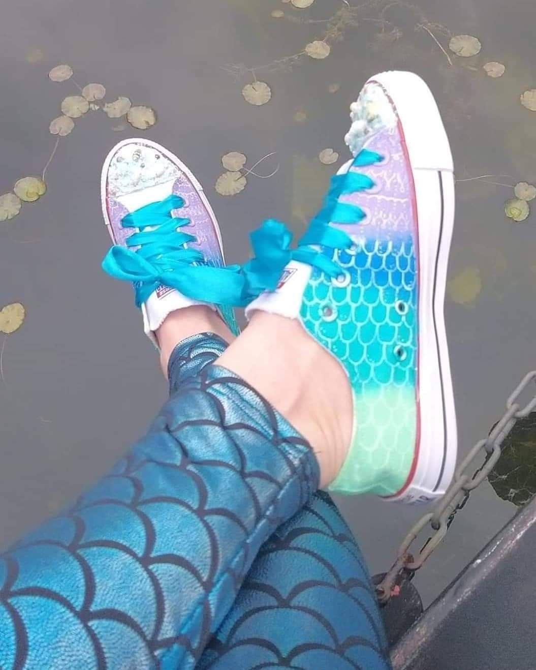 Mermaid converse deals low top