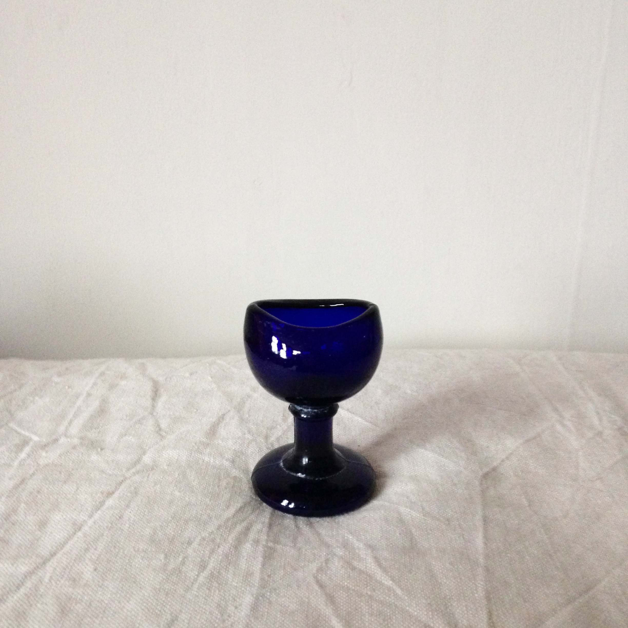 Antique Blue Glass Eye Bath Vintage Eye Wash Glass Blue Etsy