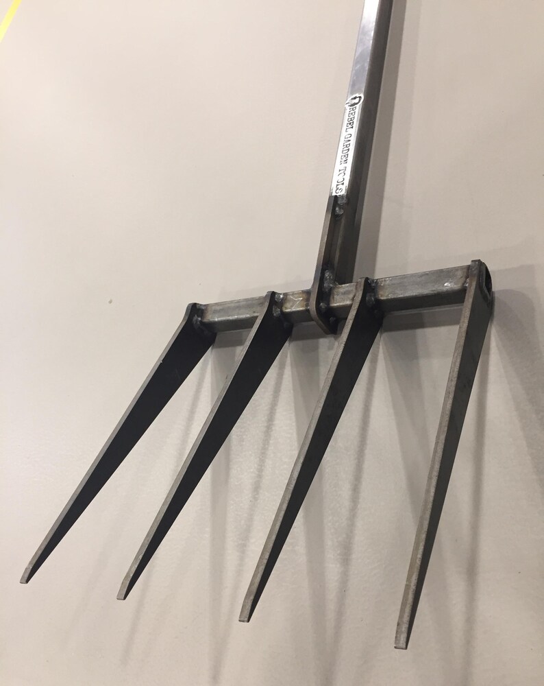 4-Tine Mini-Fork w O-Handle