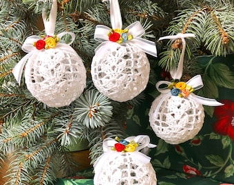 Crochet Christmas Tree Ball Ornaments, Lace Christmas Ornaments, Christmas gifts, Unique Ornaments, Lace Ornaments,