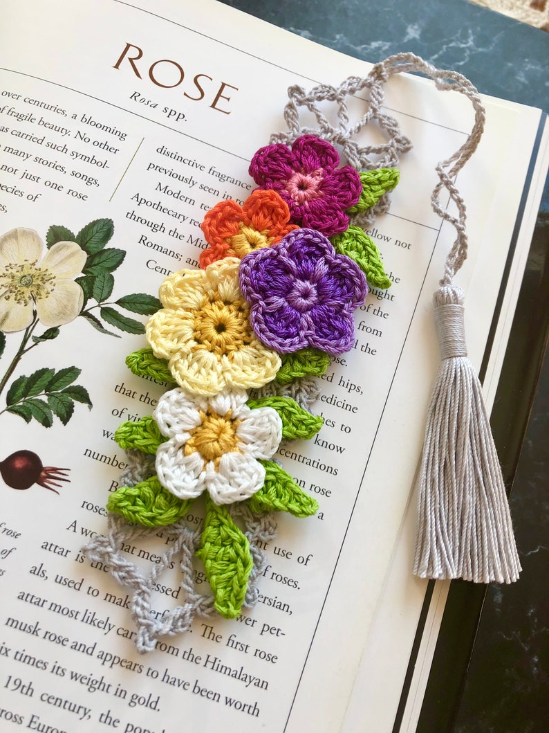 Crochet Bookmark, Mother's Day Gifts, Planner Accessories, Book Club Accessories, Unique Gifts, Gifts for Mom, Little Gifts image 4