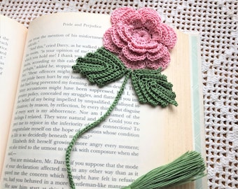 Crochet Bookmark, Floral Bookmark, Books Accessories,  Book Club Accessories, Book Club Bookmark, Little Gifts, Mother's Day, Birthday Gift