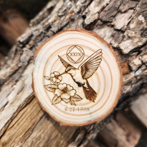 Colibri de l'humilité * Personnalisé * Médaillon d'anniversaire sobre gravé AA NA Tag jeton Pièce de monnaie * Personnalisé * Cadeau