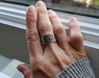 Flower of Life Ring: Adjustable Stainless Steel Sacred Geometry