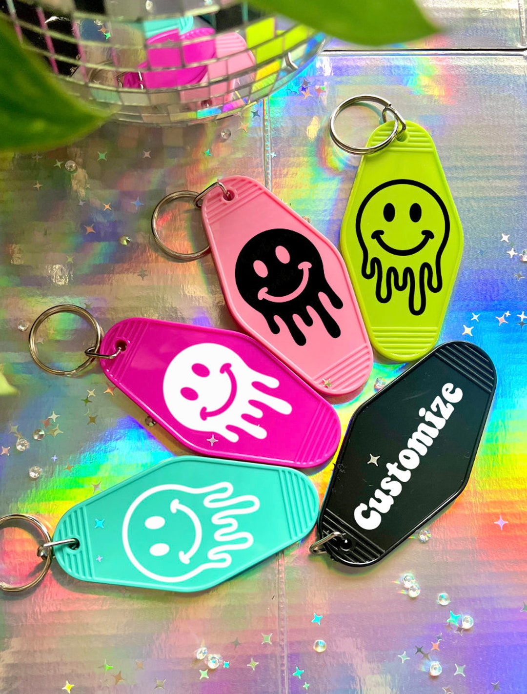 Smiley Drip Keychain Custom Smiley Motel Keychain Vintage Style Key Tag Happy Face Hotel