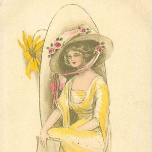 Gibson Chica con vestido amarillo, sombrero rosa con flores 1910 Postal "Los mejores deseos"