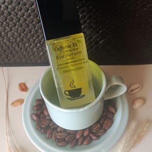 Organic Caffeine Eye Serum, Retinol Eye Serum, Hyaluronic Acid, Niacinamides, Vegan, fine lines, eye puff, dark circles, Anti-Aging, image 2
