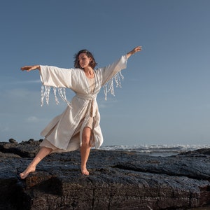 White Bohemian Cardigan Robe/Boho Robe/Kimono Fringe Jacket/Cotton Wedding Robe/Beach Wear Cover Up zdjęcie 5