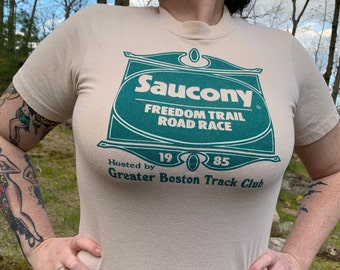 saucony boston marathon t shirts