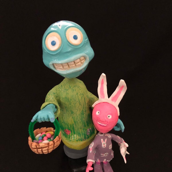 Papá y Lil" Gal Easter Paper mache Candy Container Bobble -Heads