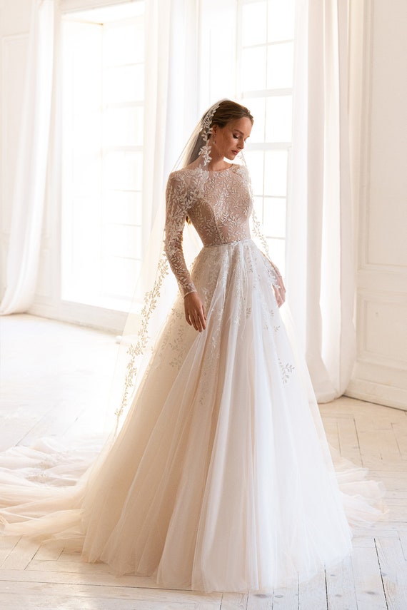 wedding dress a line