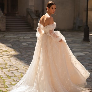 Ball gown wedding dress 5310, Off the shoulders wedding dress, Ivory wedding dress, Bridal gown image 3