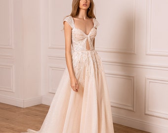 A-line wedding dress BS-022, Cathedral wedding dress, Lace wedding dress, ivory wedding dress.