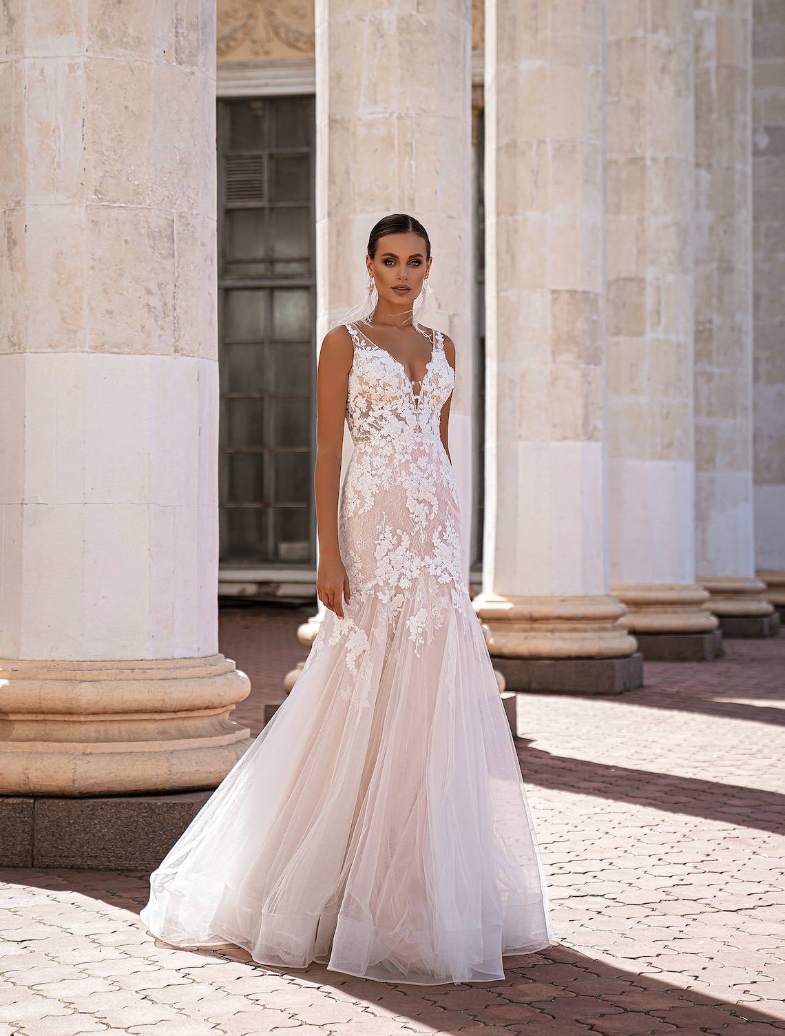 Mermaid wedding dress SN-196-Fleur Cathedral wedding dress image 3