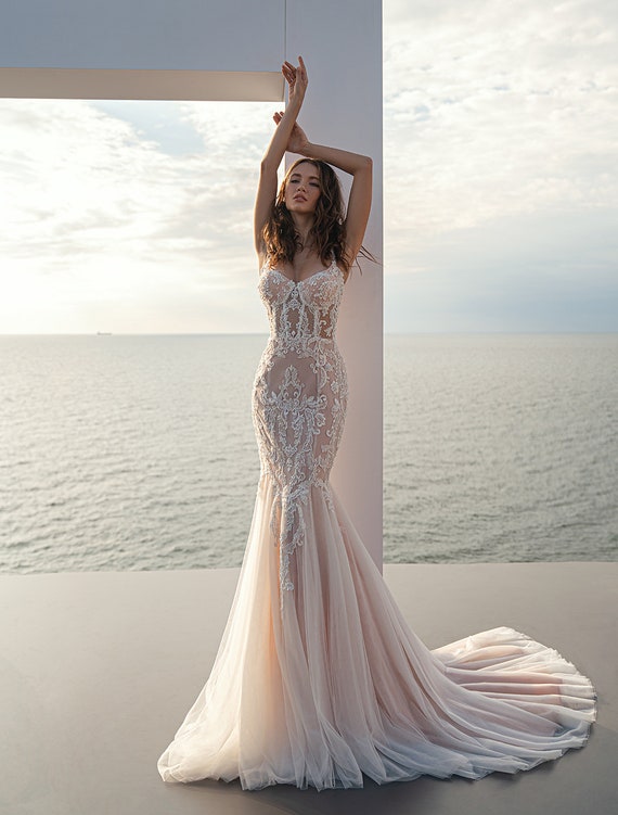 Abito a sirena best sale rosa