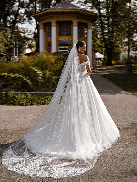 CanB Velo de novia velo de catedral de novia velo de encaje de flores velo  blanco de 1 nivel con peine para novias