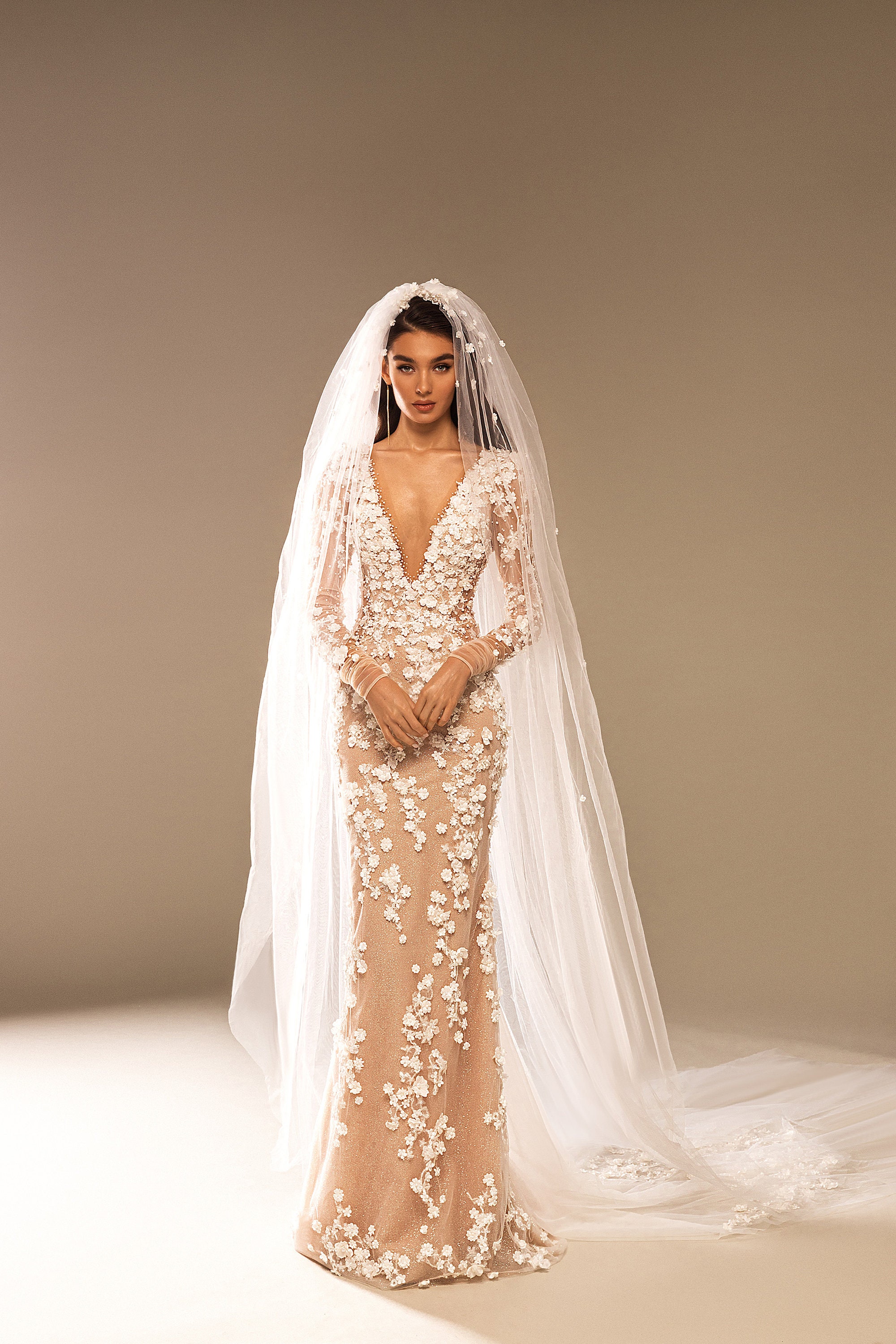 Sheath Wedding Dress Mariana Cathedral ...