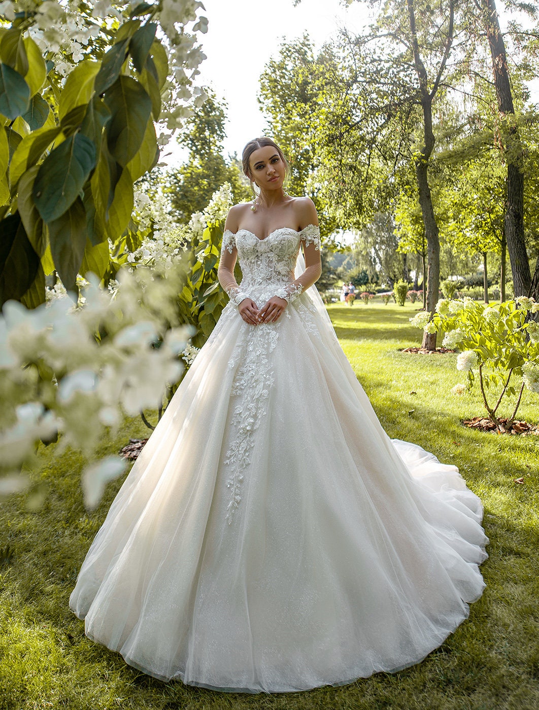 Luxurious Wedding Dresses With Crystal Beading Ball Gown Square Tulle  Collar Full Sleeve Elegant Bride Dress Button Vestido De N - Wedding  Dresses - AliExpress