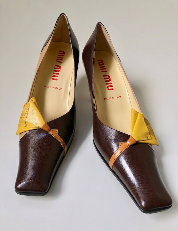 Size 38 Euro MIU MIU Brown, Yellow and Tan Leather Tulip Shoes