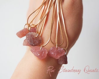 Raw Strawberry Quartz Necklace - Natural Raw Crystal Necklace - Strawberry Quartz Crystal Necklace - Tiny Raw Crystal Necklace Gold - Chakra