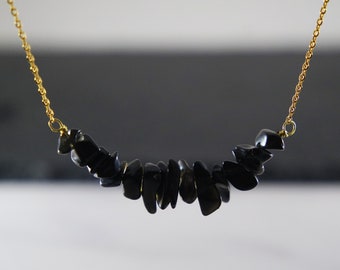 Raw Black Onyx Necklace- Black Onyx Bar Necklace - Black Onyx Necklace - Gift For Her - Dainty Raw Black Stone Necklace - Crystal Necklace