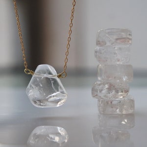 Raw Natural Quartz Necklace - Real Quartz Necklace - Raw Clear Crystal Quartz Necklace - Raw Crystal Necklace - Healing Crystal Pendant