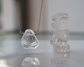 Raw Natural Quartz Necklace - Real Quartz Necklace - Raw Clear Crystal Quartz Necklace - Raw Crystal Necklace - Healing Crystal Pendant