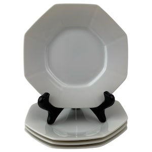 Fitz and Floyd WHITE OCTAGONAL Saucer Plates Set of 4 Vintage 219 Made in Japan