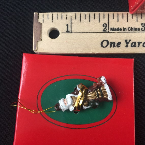 1989 Enesco Classic Pewter Santa’s Small Wonders Miniature Ornament in Box 