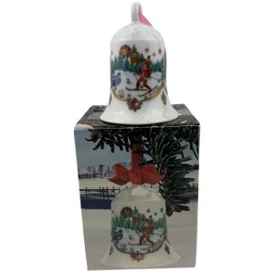 Hutschenreuther Weihnachts-Glocke Christmas Bell 1981 Porcelain Christmas in the Land of Forest Made in Germany