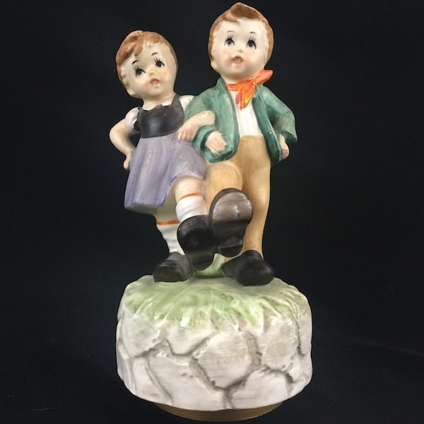 Berman and Anderson Inc. Music Box Figurine Boy and  Girl Twinkle Twinkle Little Rotating Vintage Made in Japan