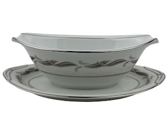 Noritake Gaylord Gravy Boat Attached Underplate Vintage 5526 Silver Leaves on Rim Platinum Trim Made in Japan 1950's