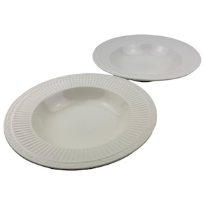 Mikasa Italian Countryside Rim Soup Bowls Set of 2 Vintage 9 1/2&quot; DD900 Cream Stoneware Ribbed