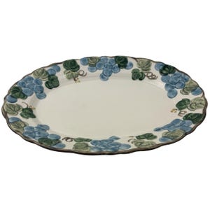 Metlox Sculptured Grape Oval Serving Platter 12 3/8&quot; Vintage Poppy Trail Fruit Embossed California Pottery Made in USA A