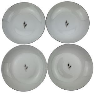 Fukagawa Arita Silver Wheat Coupe Soup Bowls 4 Pieces Vintage 7 5/8&quot; Platinum Trim Wheat Center Made in Japan