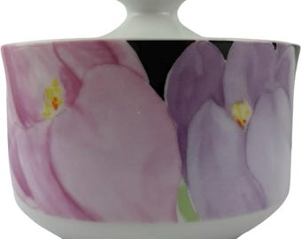 Mikasa Narumi Vogue Lidded Sugar Bowl Fine Porcelain L1052 Vintage 1770's Purple Pink Floral Japan
