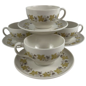Syracuse Vintage Cups and Saucers Set of 4 Carefree True Brown Grapes Yellow Leaves Made in USA