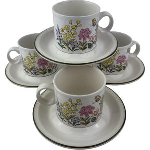 Zestaw 4 talerzy deserowych Barrats of Staffordshire Alpine Garden Bread w stylu vintage, 7" z wielokolorowymi kwiatami polnymi i motylami. Wyprodukowano w Anglii.