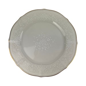 Court Salad Plate Reviews | Crate & Barrel
