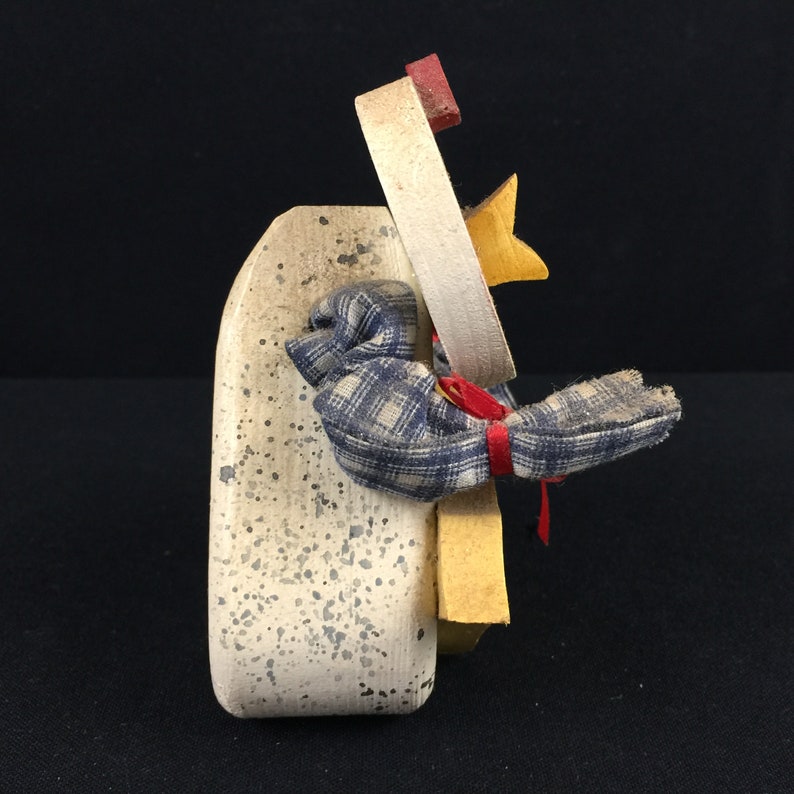 Vintage Retro Wooden Shelf Sitter Chicken Hand Painted Handmade USA
