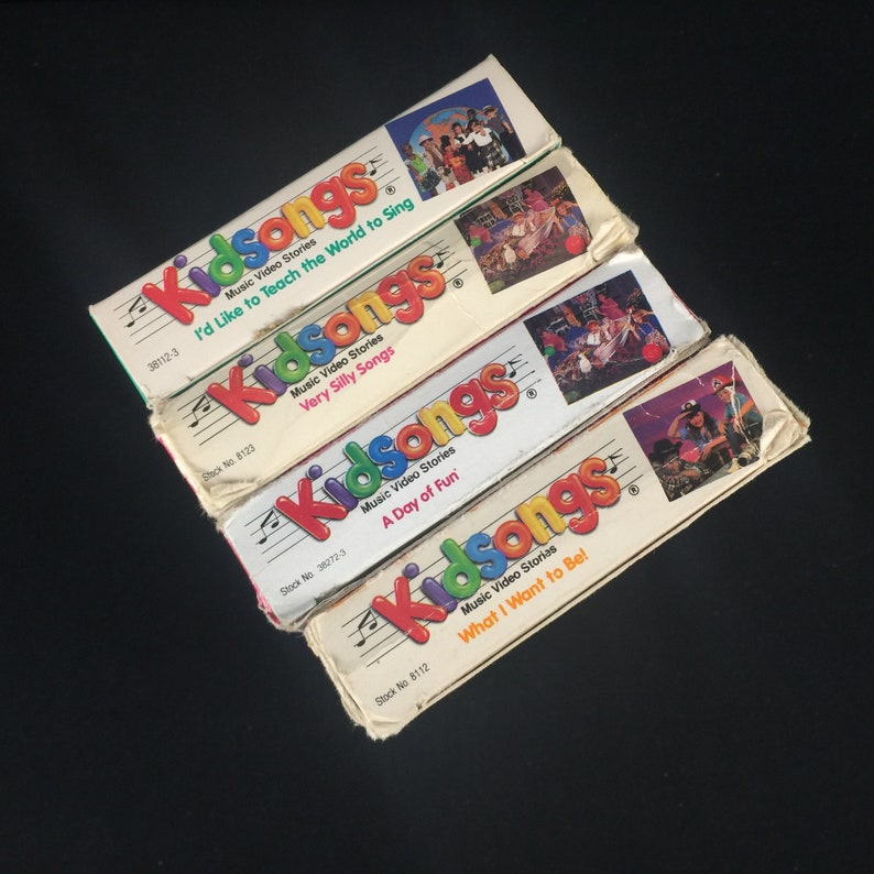 Kidsongs VHS Lot 12