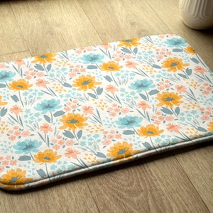 Yellow Floral Bathroom Mat, Flowers Pattern Yellow, Designer Rug, Bath Rug, No-Skid Mat, Soft Mat