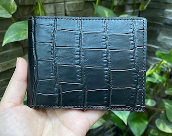 Handmade Crocodile Embossed Cowhide Men's Wallet