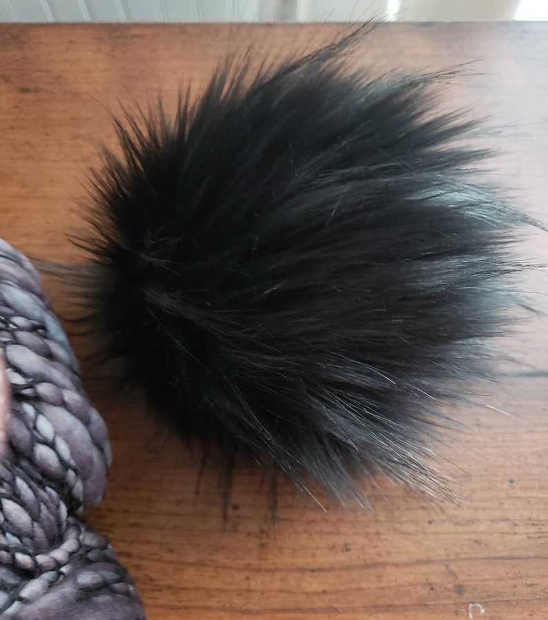 Caracol Pom Kit