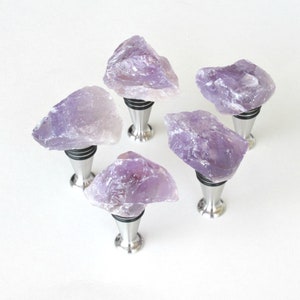 Rough Stone Bottle Stopper Self-Stand Polished Stainless Steel Wine Stopper Home Décor Rough Amethyst