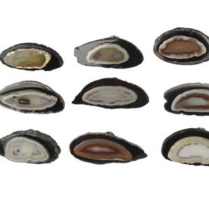 Black Agate & Juxtaposed Caramel White Agate Knob - Home Décor