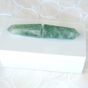 White Lacquered Box with Two Green Fluorite Quartz Crystal Points Adornment