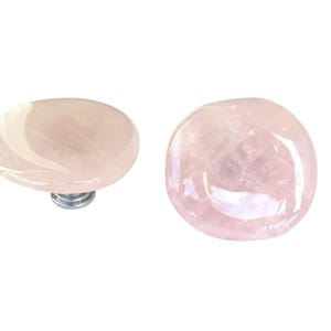 Large Rose Quartz Knobs – Polished Gemstone Cabinet Hardware immagine 2