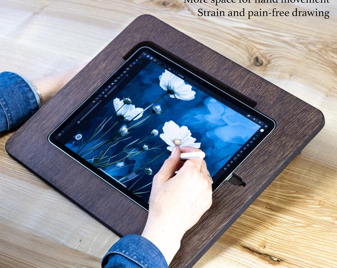 Handmade Oak iPad Drawing Board: Magnetic Artist Sketching Stand