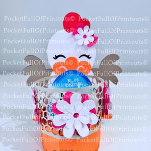 Plantilla digital - Soporte de chocolate de Pascua de pollo / tarjeta o topper de pastel / tarjeta en capas - Compatible con Cricut JOY